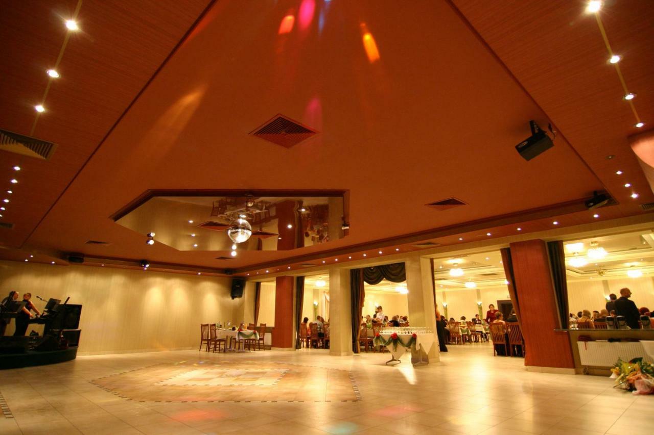 Emef Centrum Szkoleniowo-Serwisowe Sokolka Dış mekan fotoğraf